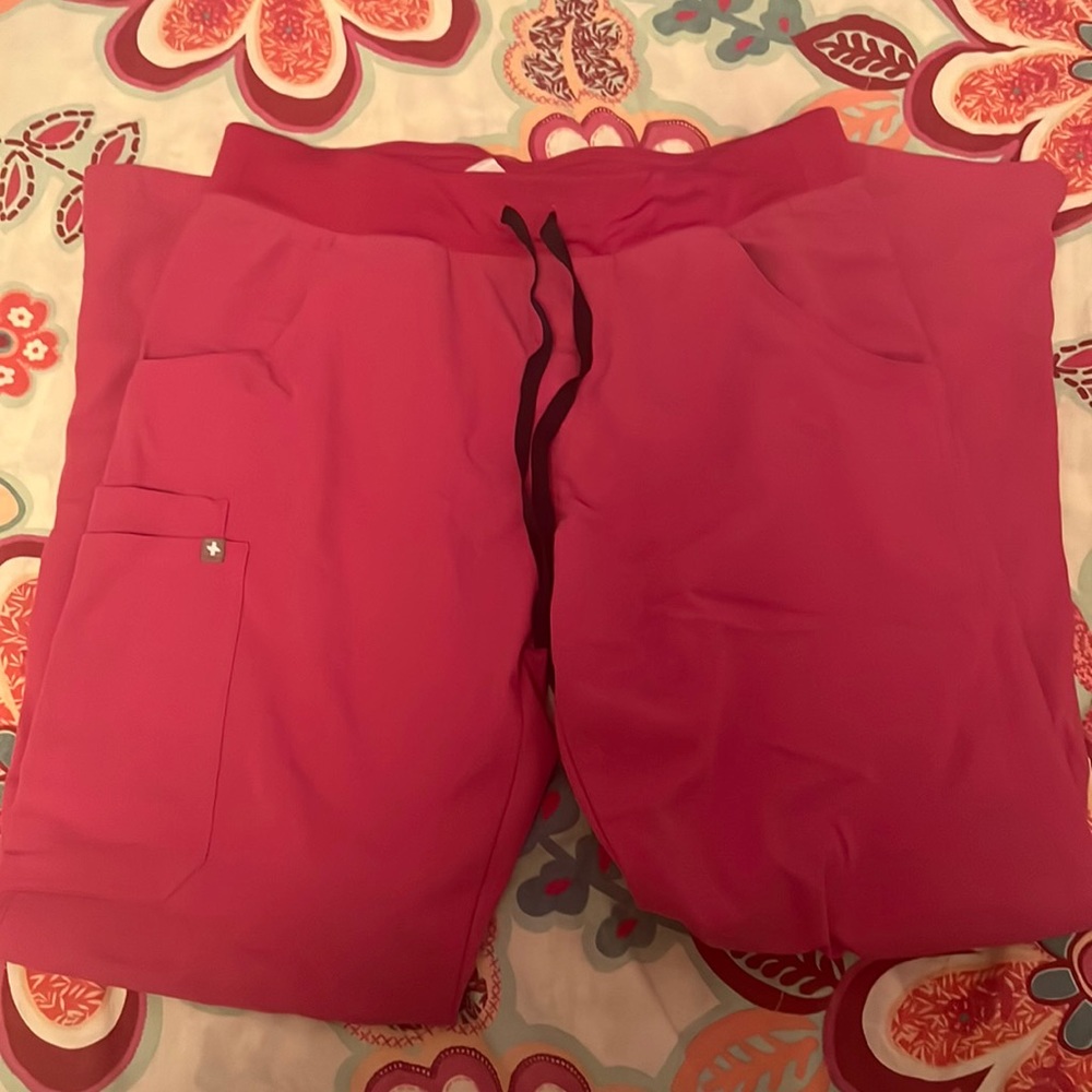 Figs electric orchid kade cargo scrub pants